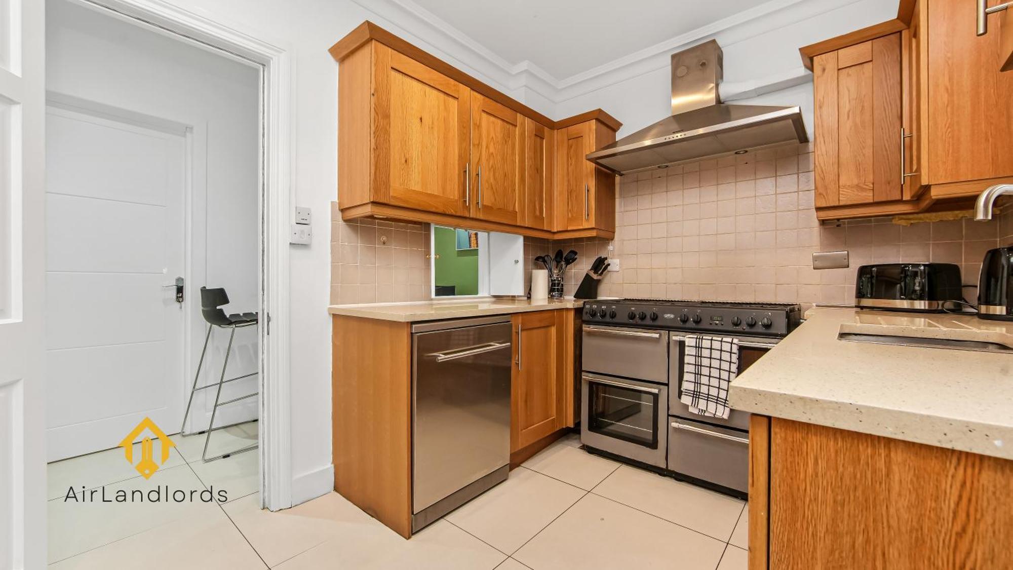 לונדון Exceptional 4 Bedroom House Paddington Station! מראה חיצוני תמונה